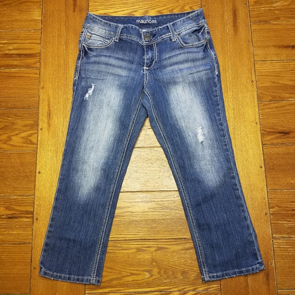 Maurices Factory Faded Distressed Capris Womens - Picture 2 of 6